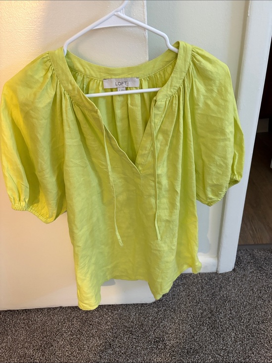 LOFT Tops - LOFT Bright Lime Green Tie-Front Puff Sleeve Blouse